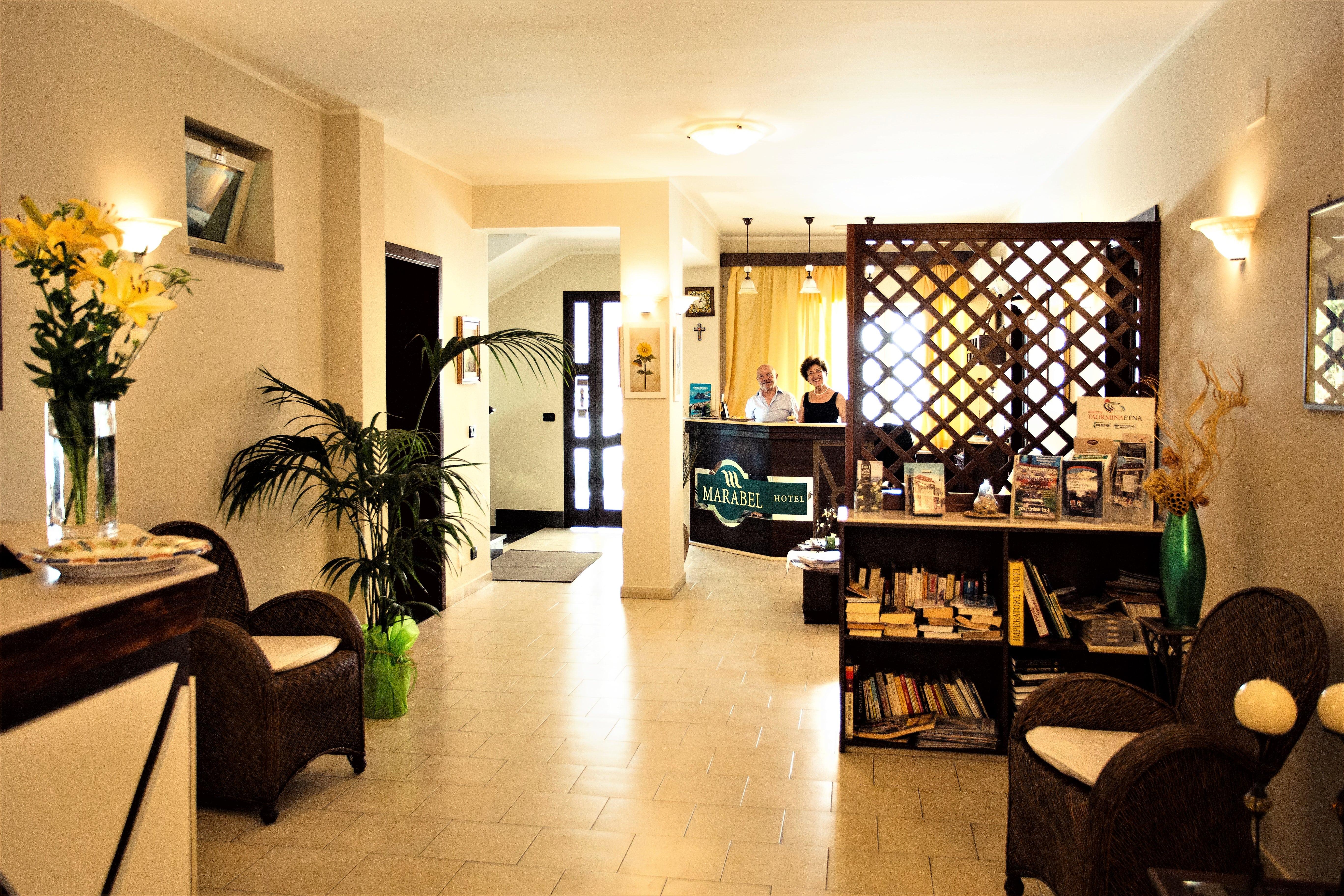 Hotel Marabel Sant'Alessio Siculo Ngoại thất bức ảnh