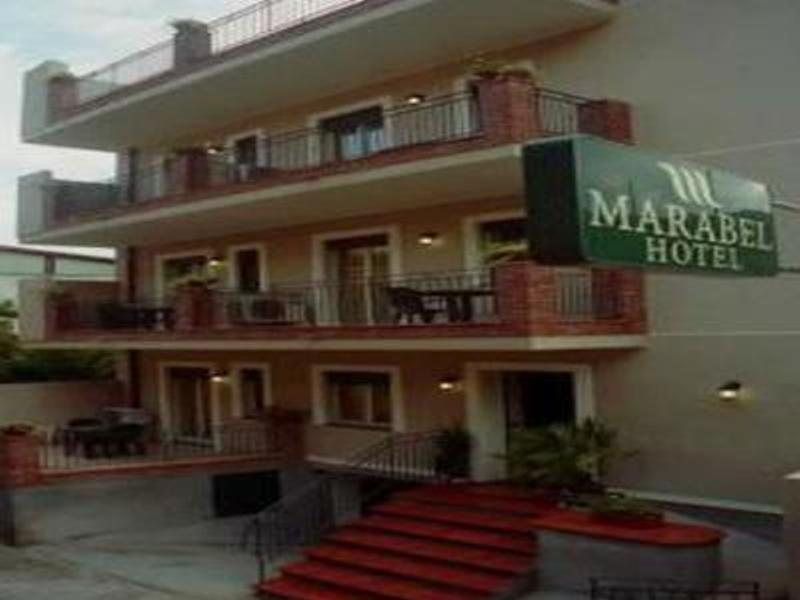 Hotel Marabel Sant'Alessio Siculo Ngoại thất bức ảnh