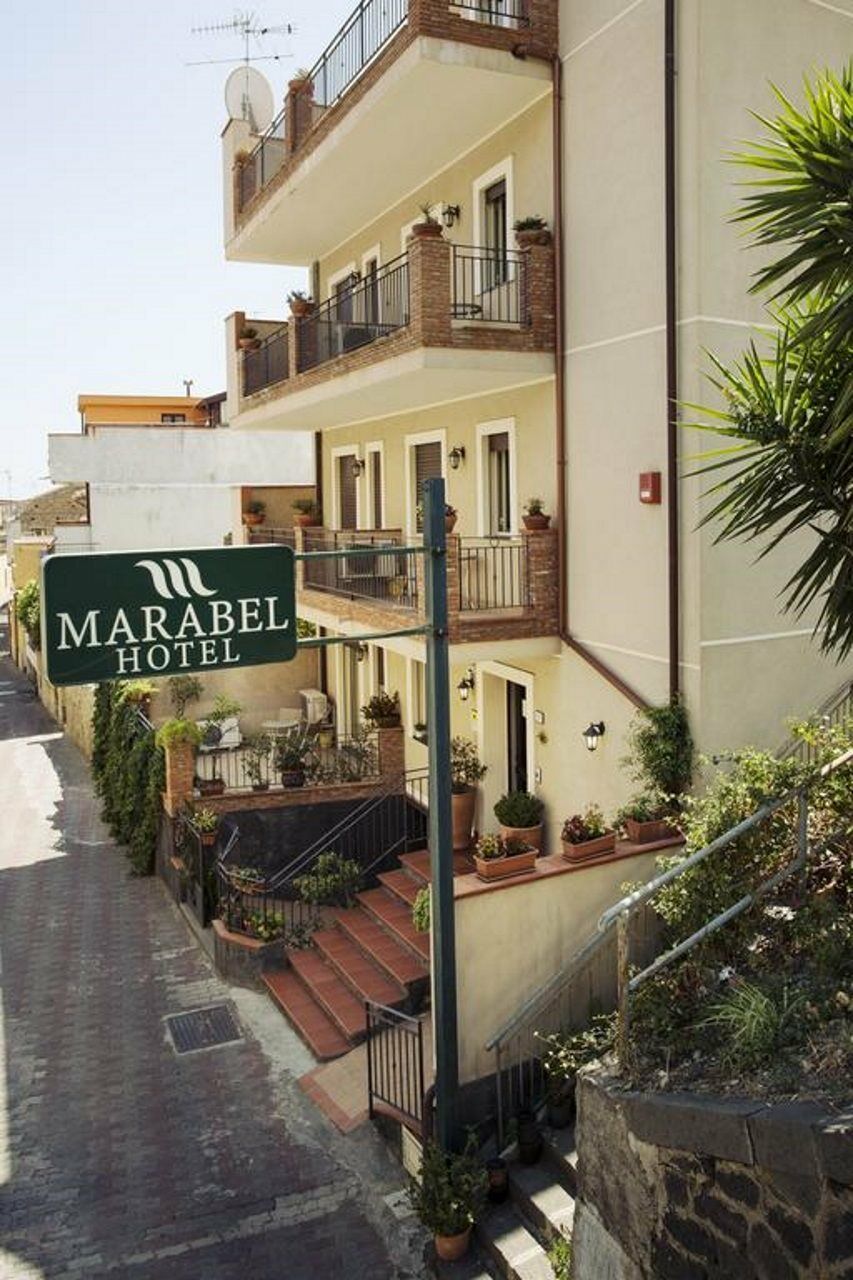 Hotel Marabel Sant'Alessio Siculo Ngoại thất bức ảnh